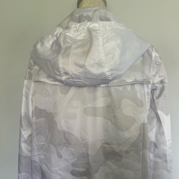 Unisex lightweight spring jacket. - Picture 3 of 4